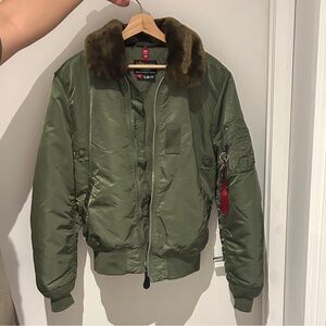 Alpha Industries B-15 Bomber Jacket - Green